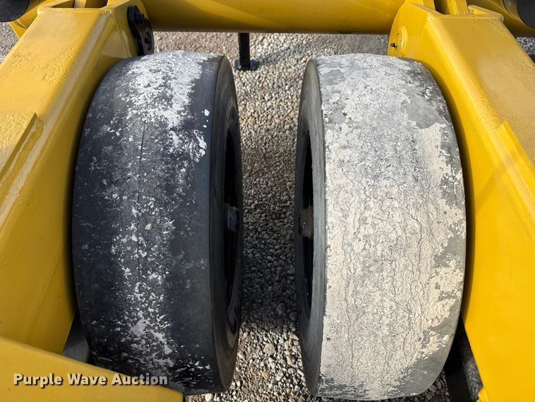 image for item FK0882 Handy Hitch motor grader pneumatic roller