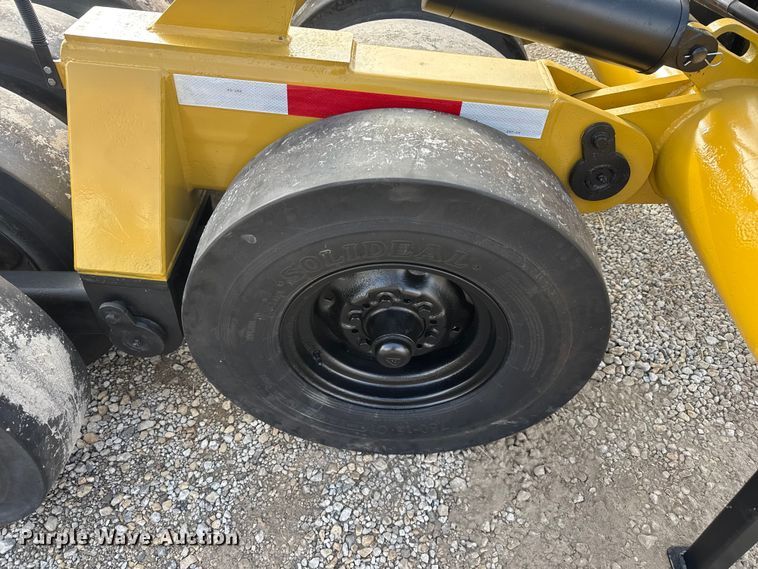 image for item FK0882 Handy Hitch motor grader pneumatic roller