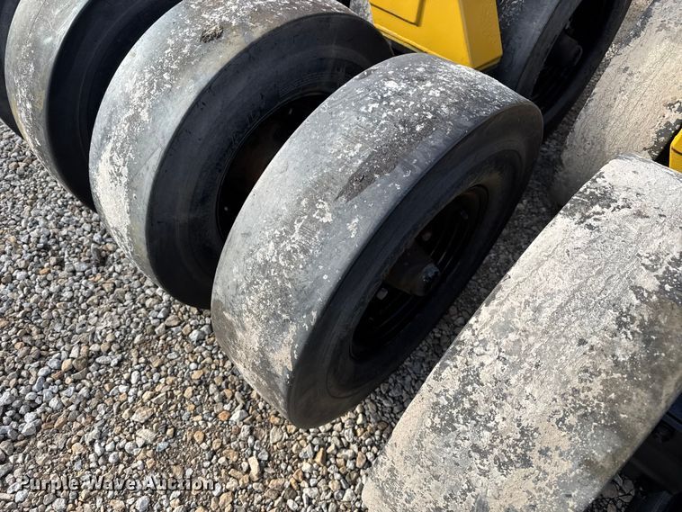 image for item FK0882 Handy Hitch motor grader pneumatic roller