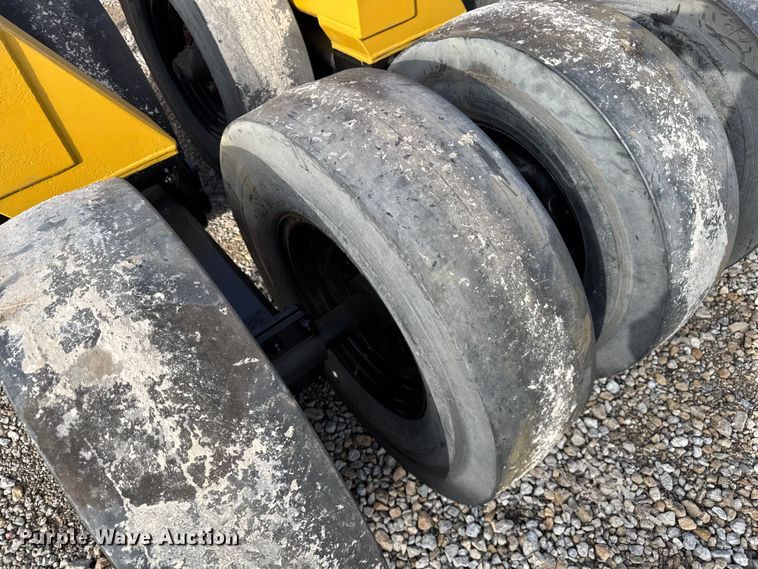 image for item FK0882 Handy Hitch motor grader pneumatic roller