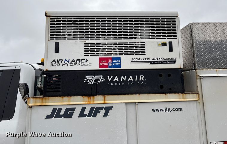 image for item FK1039 2019 Ford F550 Super Duty utility / service truck