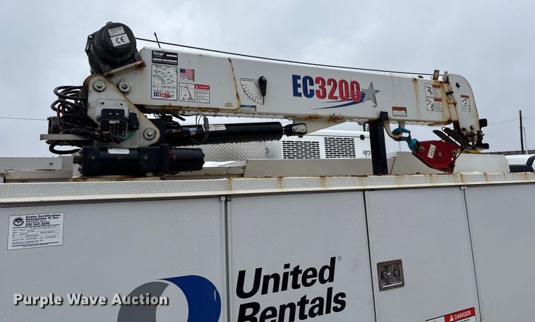 image for item FK1039 2019 Ford F550 Super Duty utility / service truck