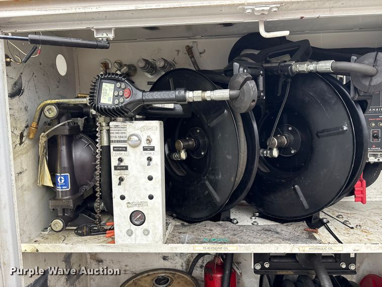 image for item FK1039 2019 Ford F550 Super Duty utility / service truck