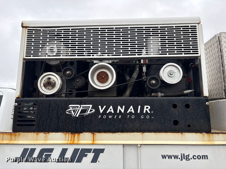 image for item FK1039 2019 Ford F550 Super Duty utility / service truck