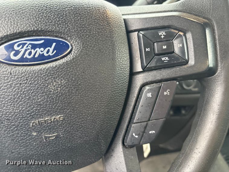 image for item FK1039 2019 Ford F550 Super Duty utility / service truck