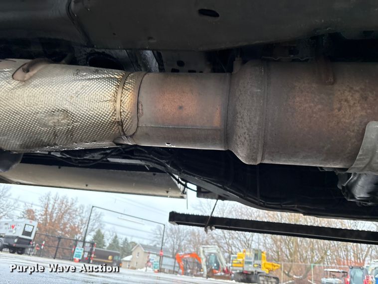 image for item FK1040 2019 Ford F550 Super Duty utility / service truck