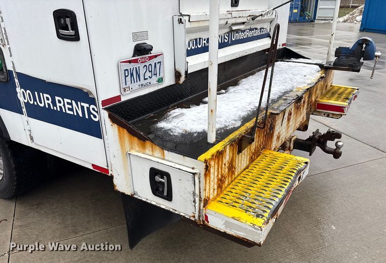 image for item FK1040 2019 Ford F550 Super Duty utility / service truck