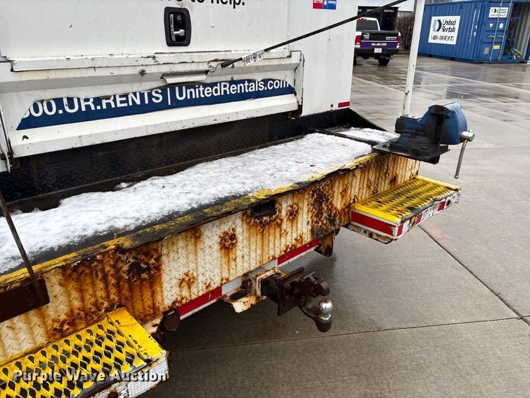 image for item FK1040 2019 Ford F550 Super Duty utility / service truck