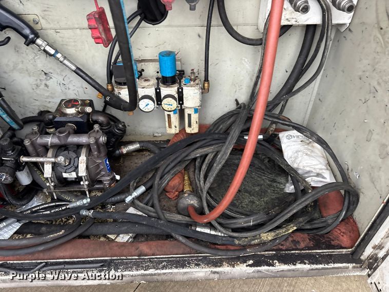 image for item FK1040 2019 Ford F550 Super Duty utility / service truck