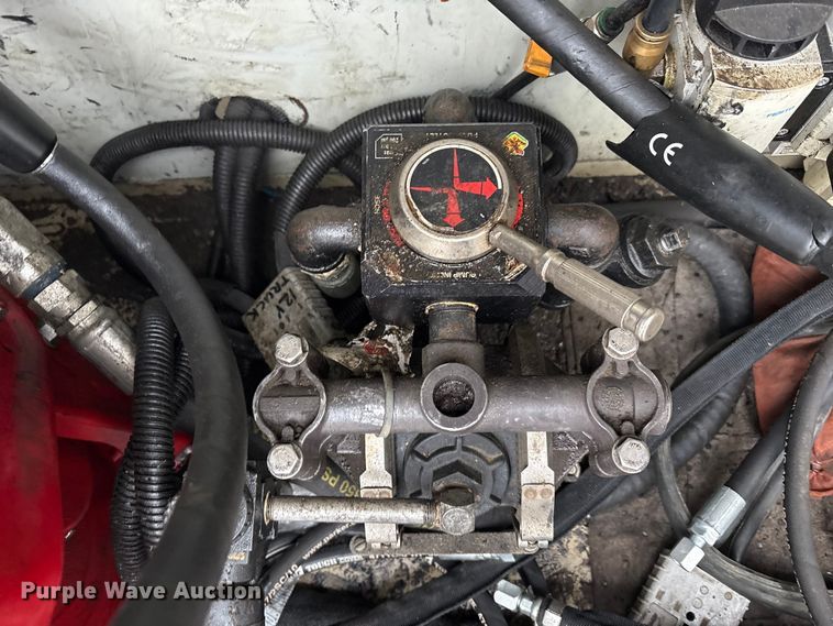 image for item FK1040 2019 Ford F550 Super Duty utility / service truck