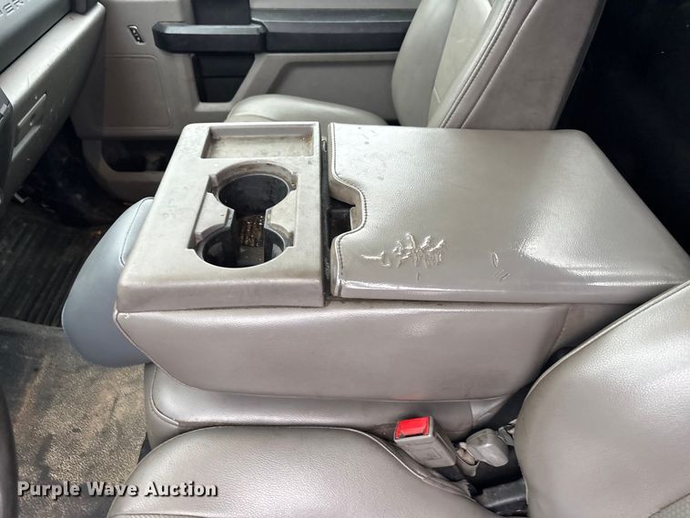 image for item FK1040 2019 Ford F550 Super Duty utility / service truck