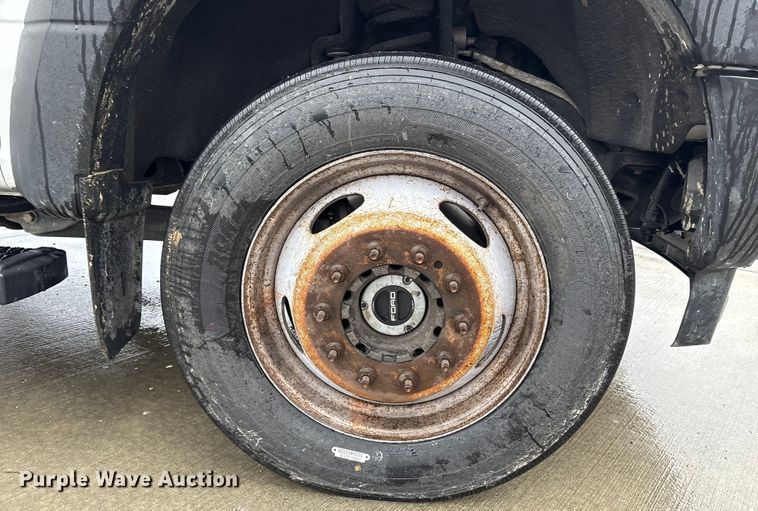 image for item FK1040 2019 Ford F550 Super Duty utility / service truck