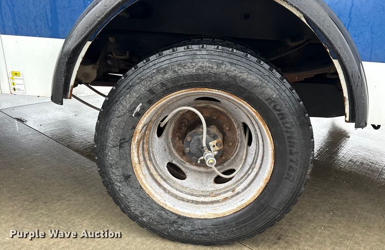 image for item FK1040 2019 Ford F550 Super Duty utility / service truck