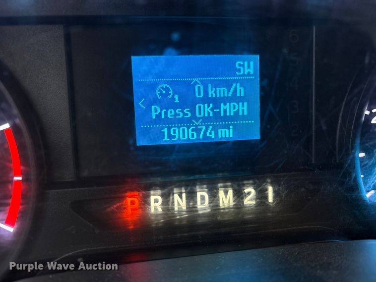 image for item FK1040 2019 Ford F550 Super Duty utility / service truck