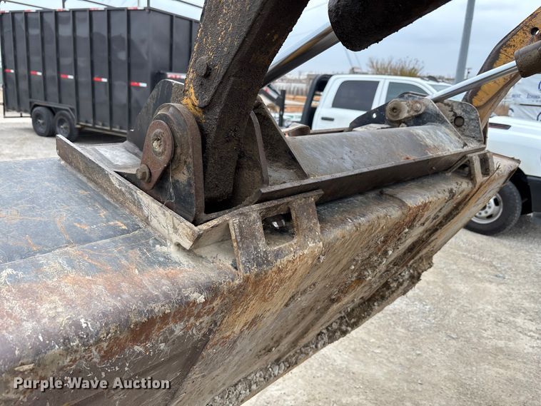 image for item FK2506 2004 Caterpillar 216 skid steer loader