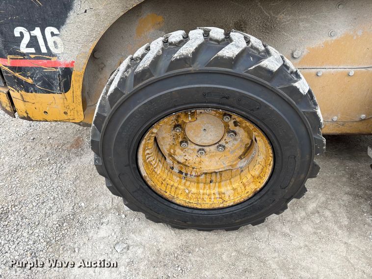 image for item FK2506 2004 Caterpillar 216 skid steer loader