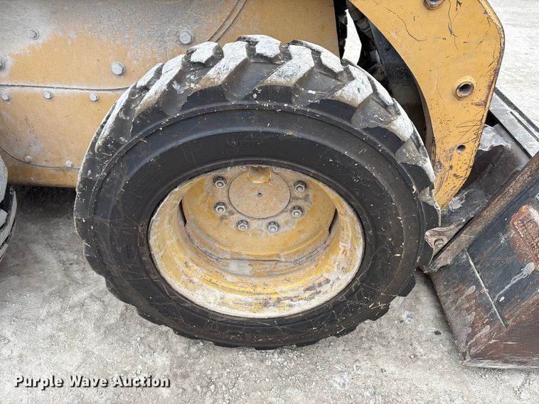 image for item FK2506 2004 Caterpillar 216 skid steer loader