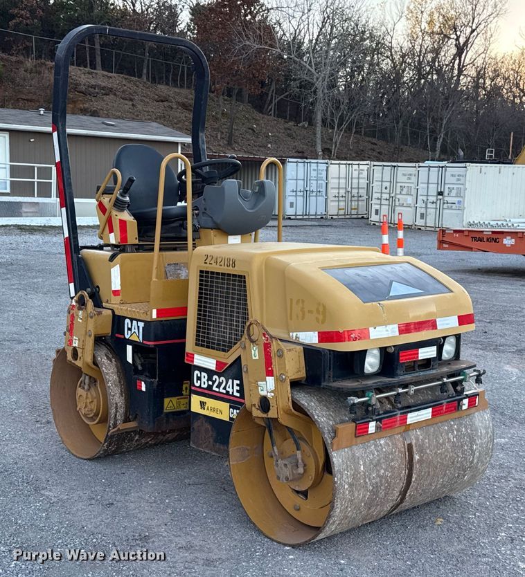 COMPACTADOR 2006 CATERPILLAR CB224E