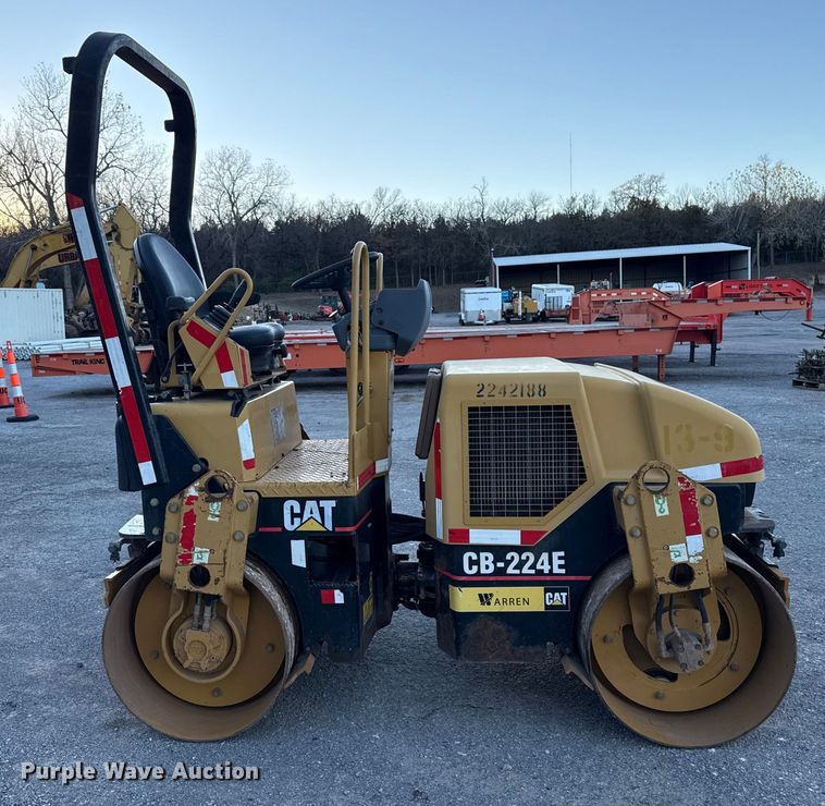 COMPACTADOR 2006 CATERPILLAR CB224E
