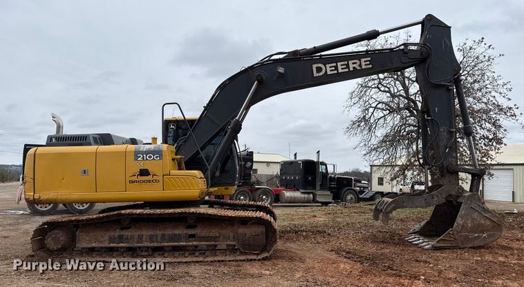 EXCAVADORA 2014 JOHN DEERE 210GLC
