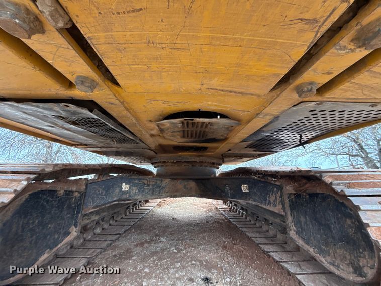 image for item HI9386 2014 John Deere 210G LC excavator