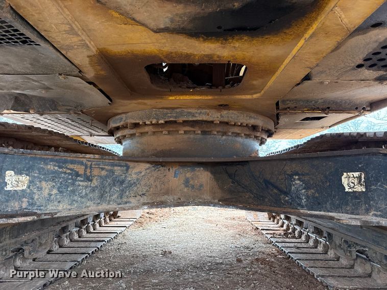 image for item HI9386 2014 John Deere 210G LC excavator