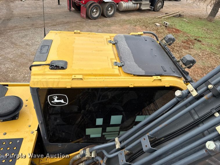 image for item HI9386 2014 John Deere 210G LC excavator