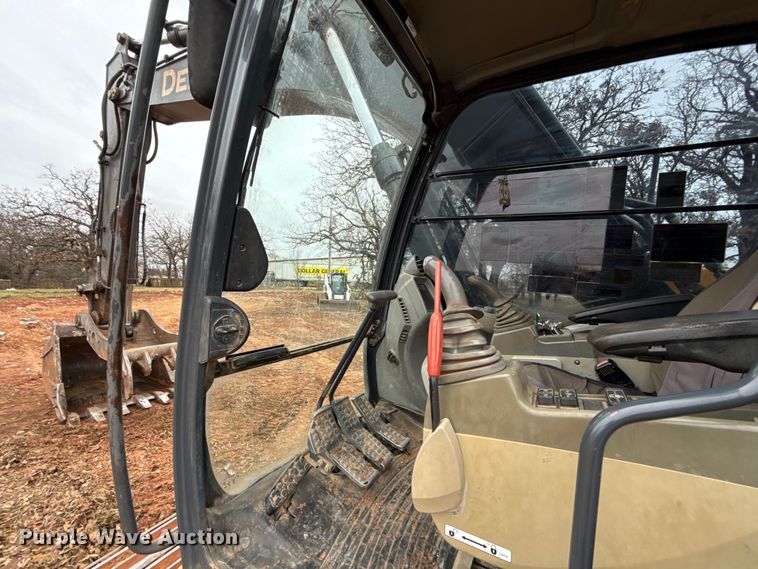 image for item HI9386 2014 John Deere 210G LC excavator