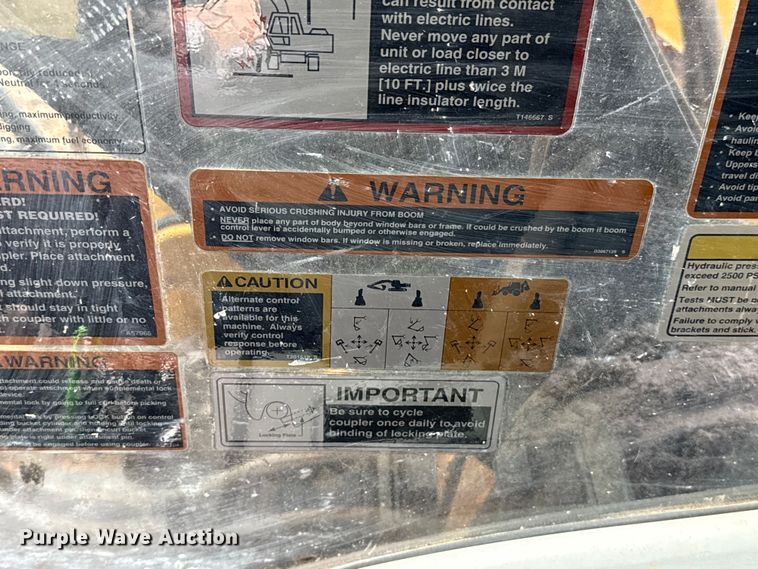 image for item HI9386 2014 John Deere 210G LC excavator