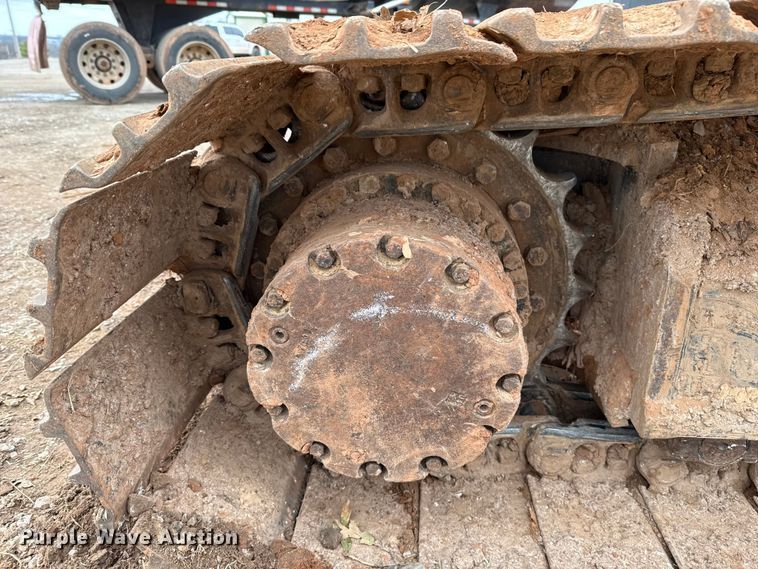 image for item HI9386 2014 John Deere 210G LC excavator