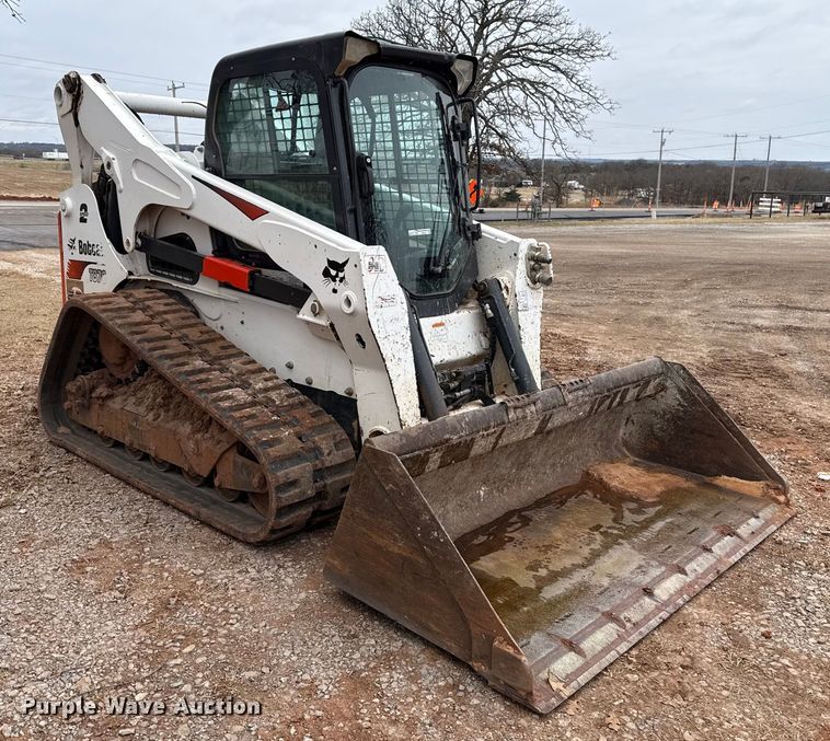 MINI CARGADOR SOBRE ORUGAS 2021 BOBCAT T870