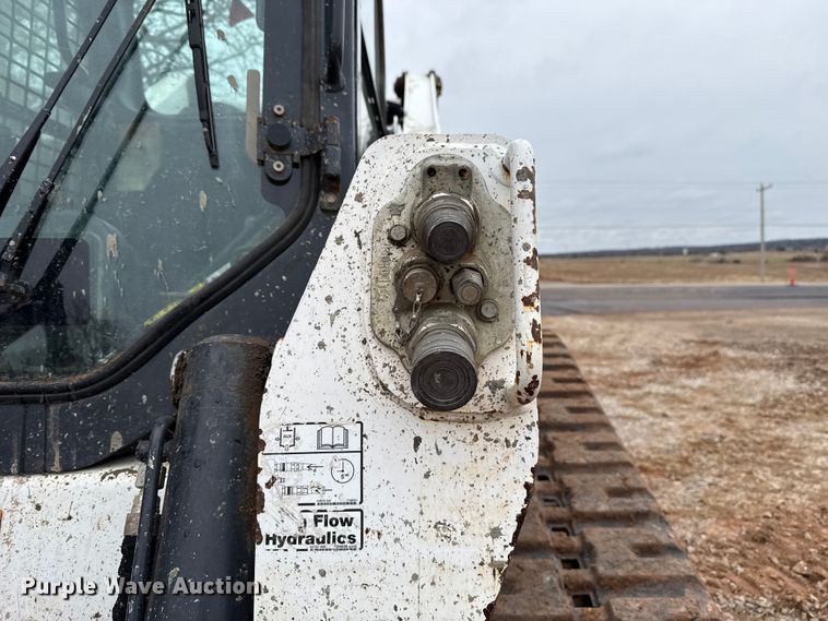 image for item HI9387 2021 Bobcat T870 tracked skid steer loader