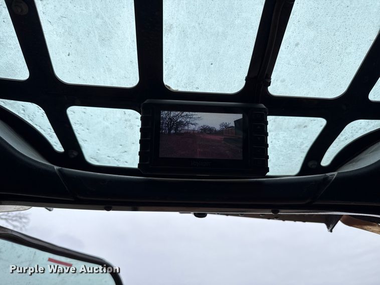 image for item HI9387 2021 Bobcat T870 tracked skid steer loader