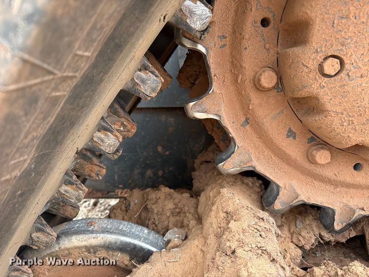 image for item HI9387 2021 Bobcat T870 tracked skid steer loader