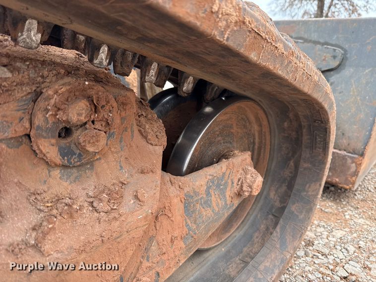 image for item HI9387 2021 Bobcat T870 tracked skid steer loader