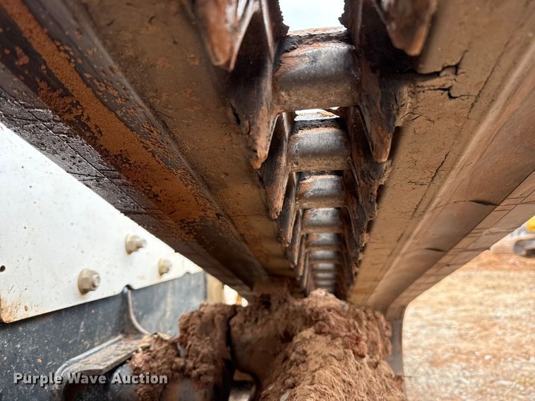 image for item HI9387 2021 Bobcat T870 tracked skid steer loader