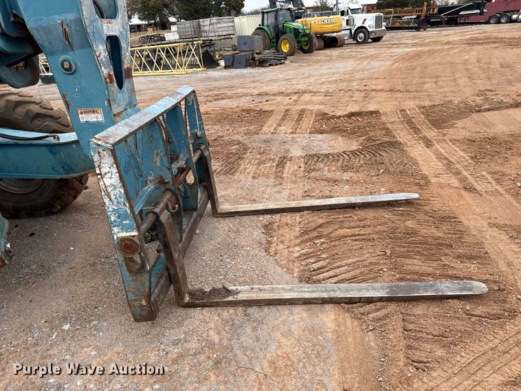 image for item HI9388 2004 Gradall 544D-10 telehandler