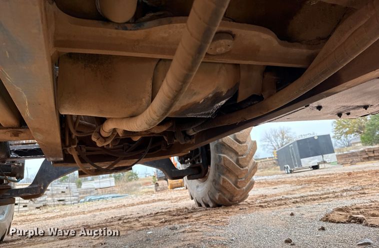 image for item HI9388 2004 Gradall 544D-10 telehandler