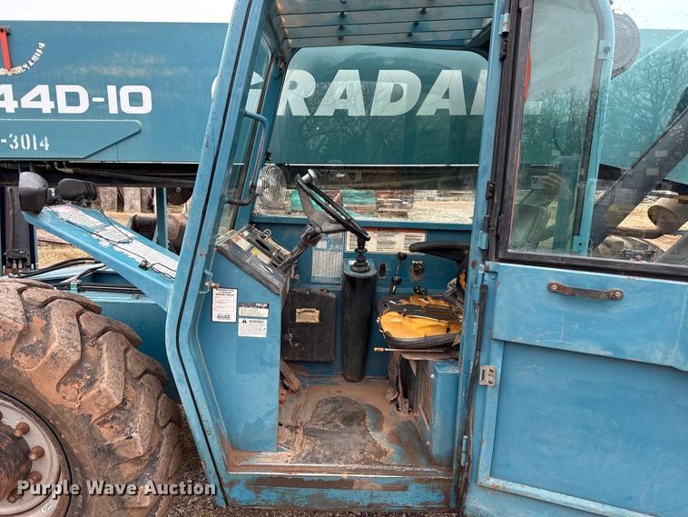 image for item HI9388 2004 Gradall 544D-10 telehandler