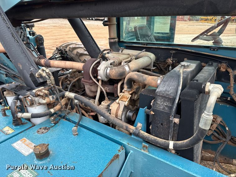 image for item HI9388 2004 Gradall 544D-10 telehandler