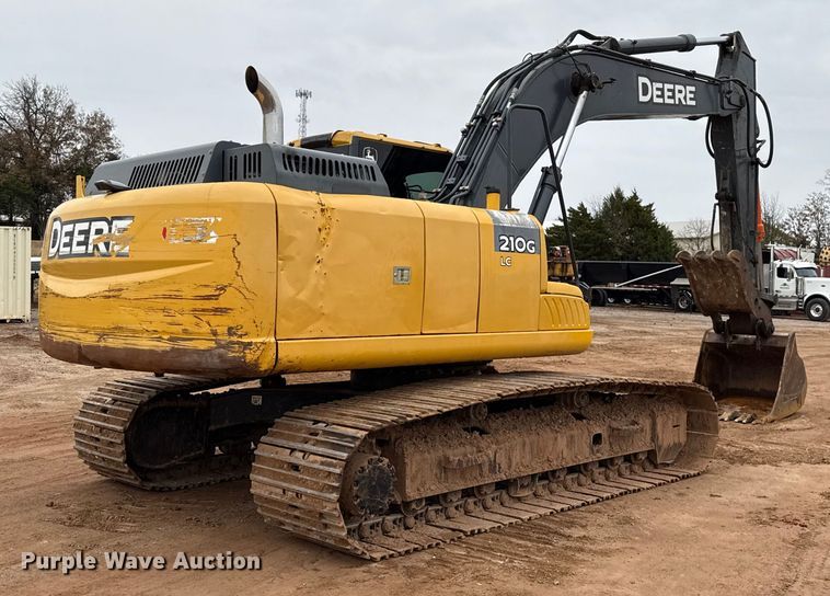 EXCAVADORA 2015 JOHN DEERE 210GLC