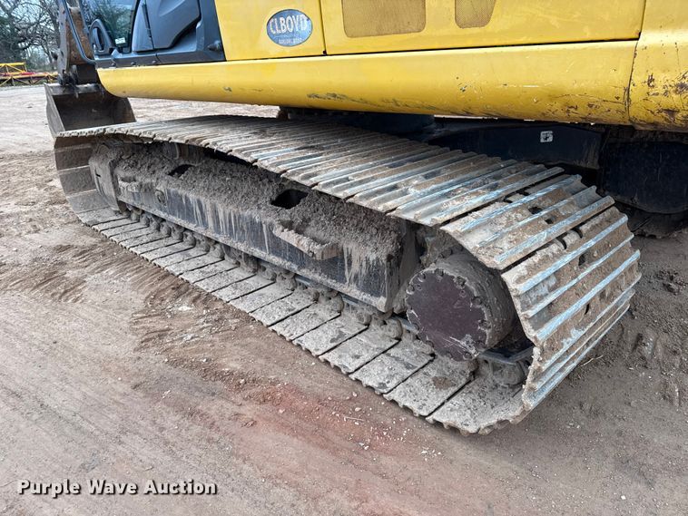 image for item HI9389 2015 John Deere 210G LC excavator