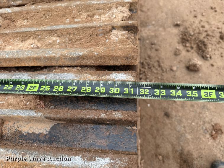 image for item HI9389 2015 John Deere 210G LC excavator