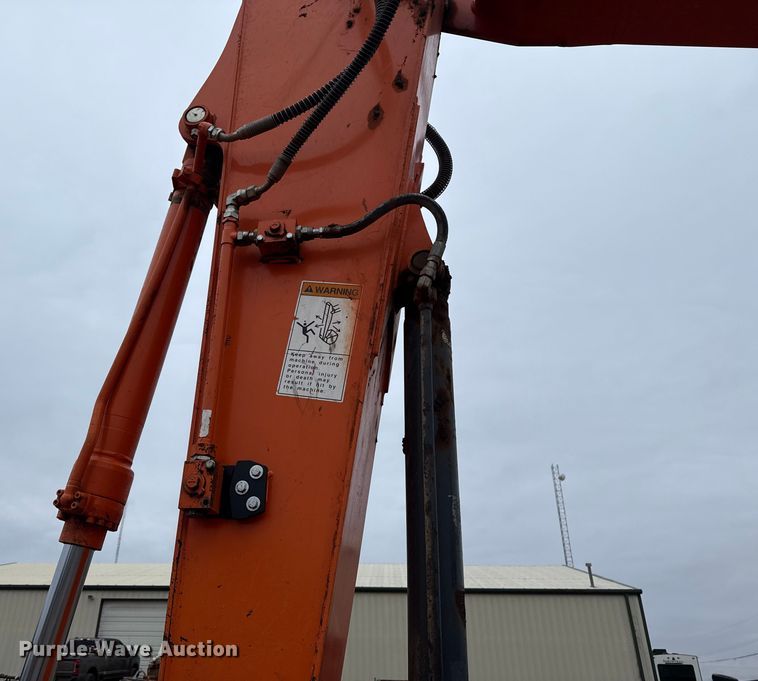 image for item HI9390 2021 Hitachi ZX160LC-6N excavator