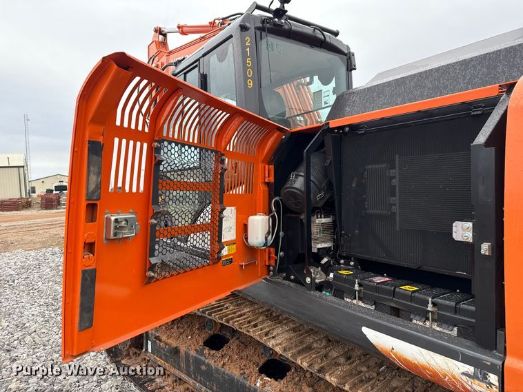 image for item HI9390 2021 Hitachi ZX160LC-6N excavator