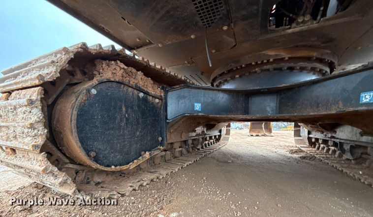 image for item HI9390 2021 Hitachi ZX160LC-6N excavator