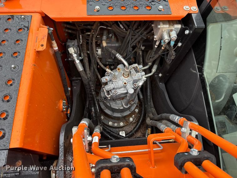 image for item HI9390 2021 Hitachi ZX160LC-6N excavator