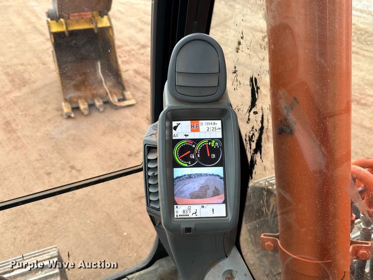 image for item HI9390 2021 Hitachi ZX160LC-6N excavator