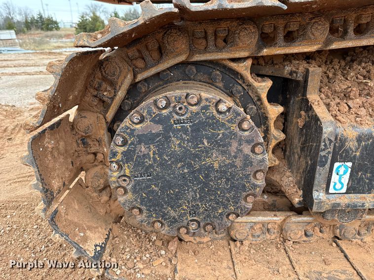 image for item HI9390 2021 Hitachi ZX160LC-6N excavator