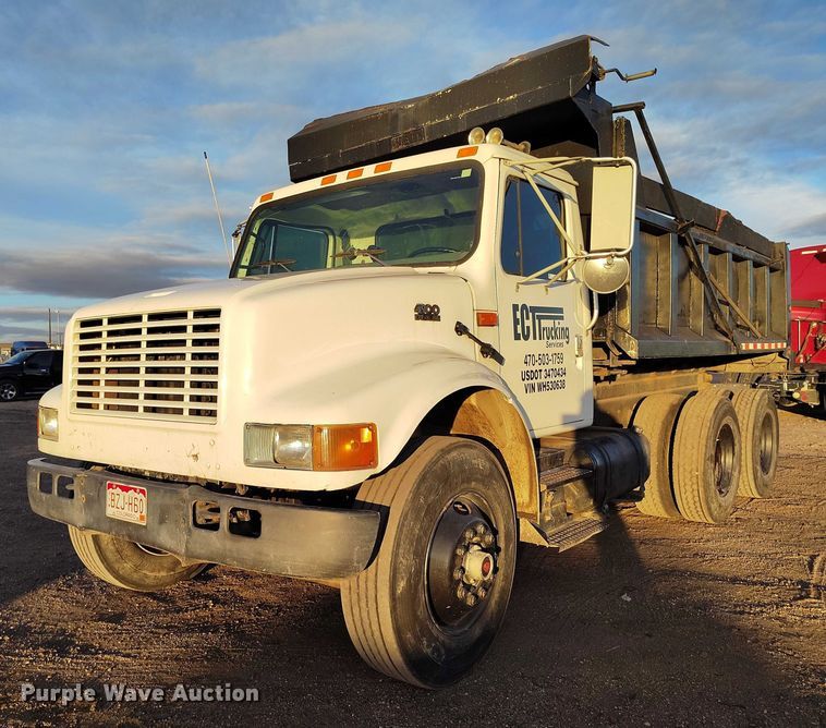 image for item IH9363 1998 International 4900 dump truck